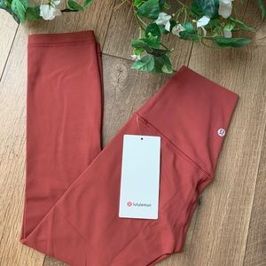 New align crop Chianti